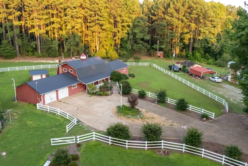 Skippers VA Lakefront 3BR | Dock + Firepit 26 Dwell