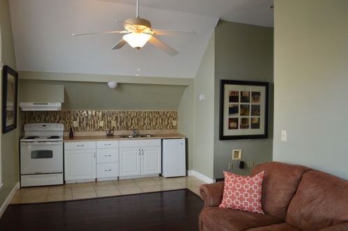 Lake Murray 5BR | Hot Tub + Outdoor Kitchen 4 Dwell