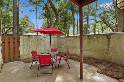 Hilton Head 2BR | Pool Access + Walk to Shops 14 Dwell