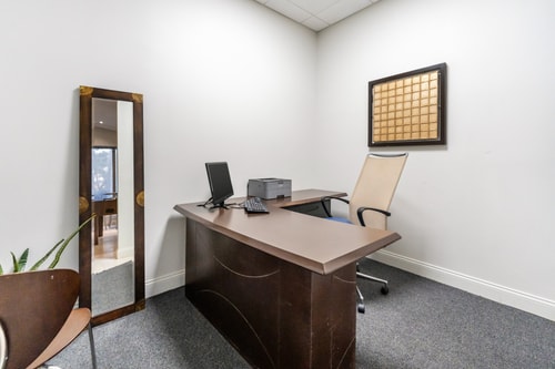 Seaside Penthouse with Pool & Direct Beach Access 24 Dwell