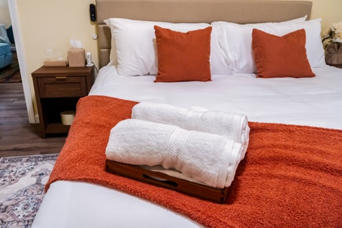 Uptown Charlotte 3BR | Hot Tub + Fire Pit 24 Dwell