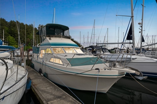 Charming 36ft Yacht | Steps to DTW Anacortes 19 Dwell