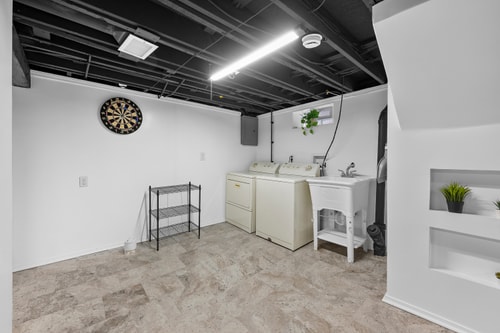 Quiet Detroit 3BR | Near Downtown + WiFi 23 Dwell