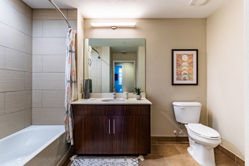 Fort Myers 2BR Condo | Pool + BBQ + Gym 18 Dwell