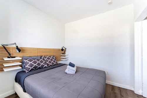 Walk to Beach & Ocean Drive | Pet-Friendly 24 Dwell