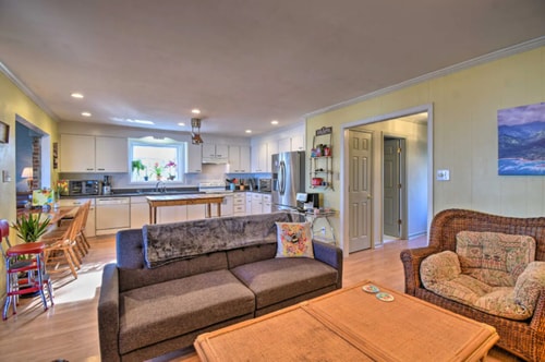 Smithfield Riverfront | Private Beach + Dock 11 Dwell