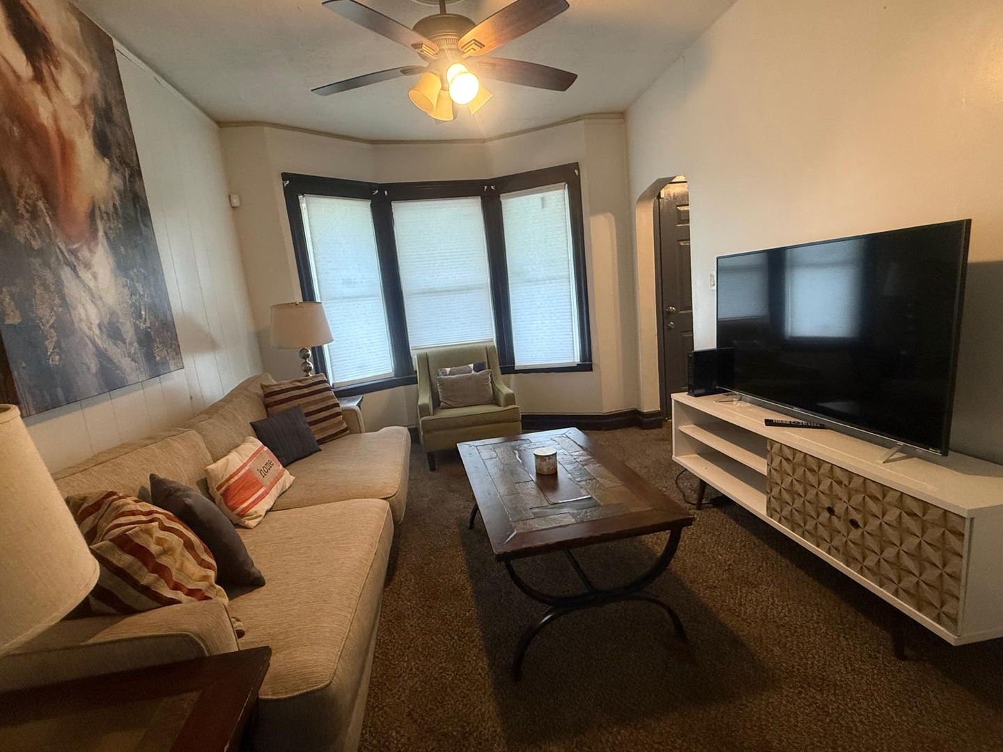 Detroit 3BR Home with Backyard | Sleeps 6 Dwell