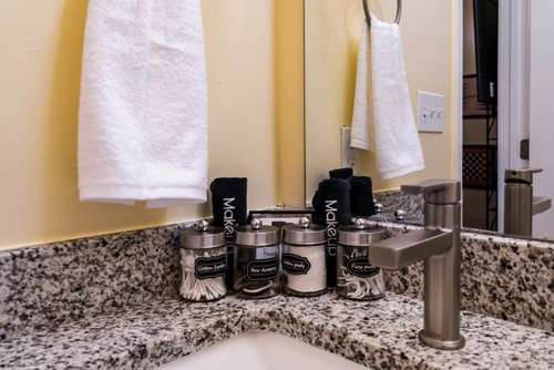 Uptown Charlotte 3BR | Hot Tub + Fire Pit 20 Dwell