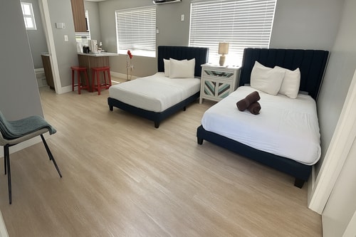 2 Studios for 6 | Dania + Hollywood Beach 17 Dwell