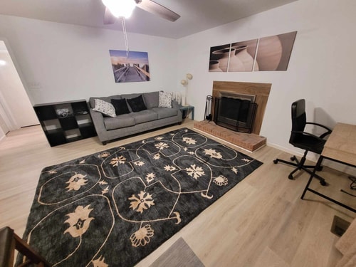 Newport News 4BR | Saltwater Pool & View 25 Dwell