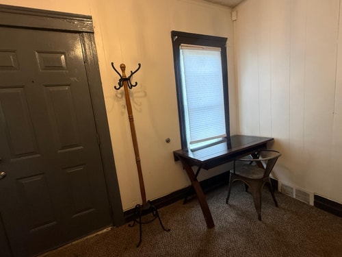 Detroit 3BR Home with Backyard | Sleeps 6 8 Dwell