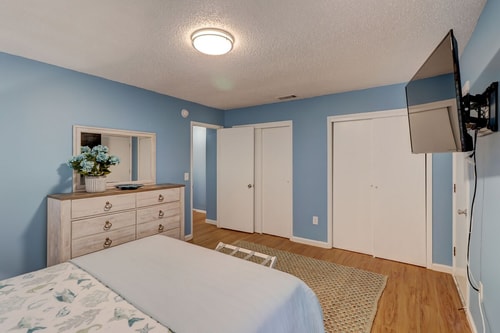 Hilton Head 2BR | 5 Min to Burkes Beach 24 Dwell