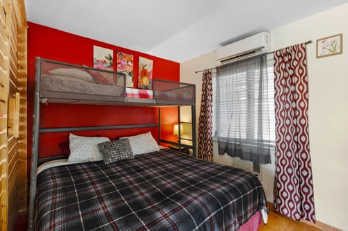 1BR Pet-Friendly Studio Parking & Backyard BBQ 8 Dwell