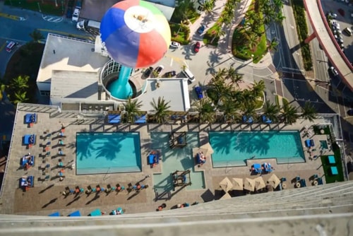 Ocean View Apt on the Beach 2 Bedroom 2 Bath. 44 Dwell