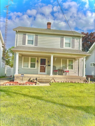 Pet-Friendly Whole Home w/ Fenced Yard 38 Dwell