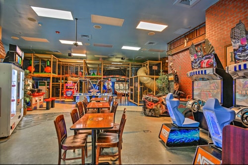 Disney-Area 4BR Townhome | Resort Amenities 38 Dwell