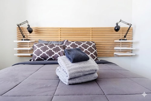 Walk to Beach & Ocean Drive | Pet-Friendly 25 Dwell