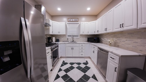 Family 3BR in Newark – Close to NYC + Parking 12 Dwell