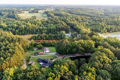 Skippers VA Lakefront 3BR | Dock + Firepit 49 Dwell