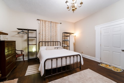 Renovated 4BR | 10 Min to Liberty University Dwell