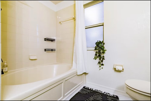 Disney-Area 3BR Home | Pool, Arcade & Tiki Bar 46 Dwell