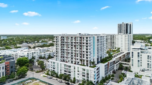 Chic Ft Lauderdale 2BR | Pool + Nightlife 48 Dwell