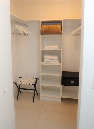 Ocean View Apt on the Beach 2 Bedroom 2 Bath. 34 Dwell