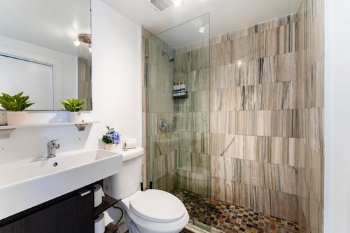 Walk to Beach & Ocean Drive | Pet-Friendly 22 Dwell