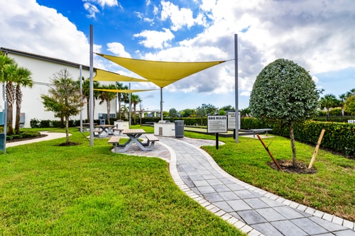 Fort Myers 2BR Condo | Pool + BBQ + Gym 21 Dwell