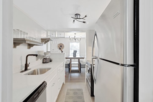 Central Hilton Head 2BR | Pool + Beaches 29 Dwell