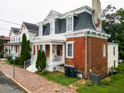 Renovated 4BR | 10 Min to Liberty University 51 Dwell