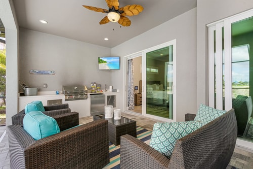 Waterfront 3BR Pool Home in Cape Coral 4 Dwell