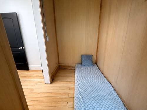 Renovated Detroit 4BR Home | Sleeps 9 16 Dwell