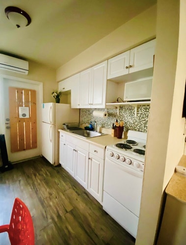 Pet-Friendly 1BR Studio in Hollywood, Free Parking Dwell