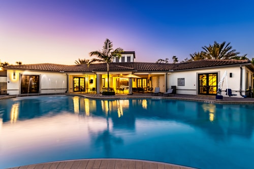 Fort Myers 1BR Condo | Pool + Gym + BBQ 23 Dwell