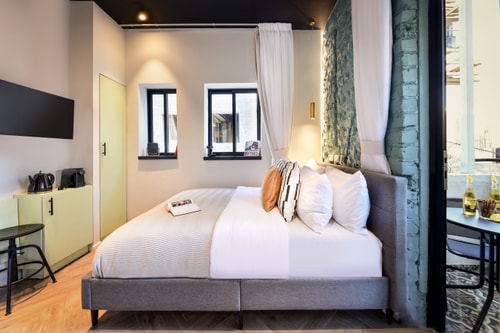 Sunny Studio + Balcony -BeachTime!