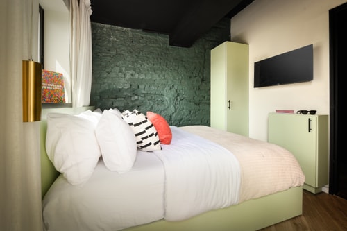 Amazing Mini Rooftop Studio + 1min> Beach!