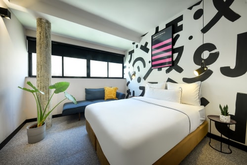 City center studio near Dizengoff Square