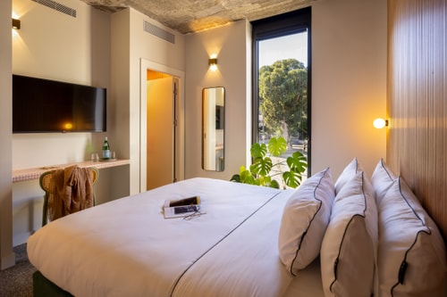 Loginn: All-New Apartment near Dizengoff Center