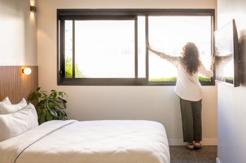 Studio Apartment by Dizengoff Center