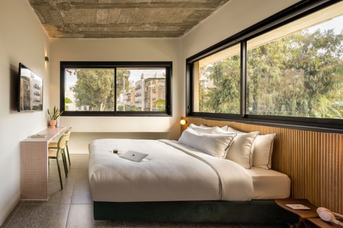 Grunge & Urban Studio, All New by Dizengoff Center