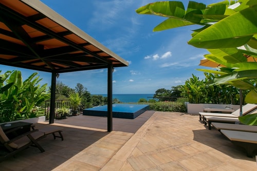 Kata Gardens penthouse with pool near Kata Noi