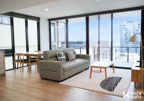 KozyGuru | South Brisbane | Prime Skyline Retreat