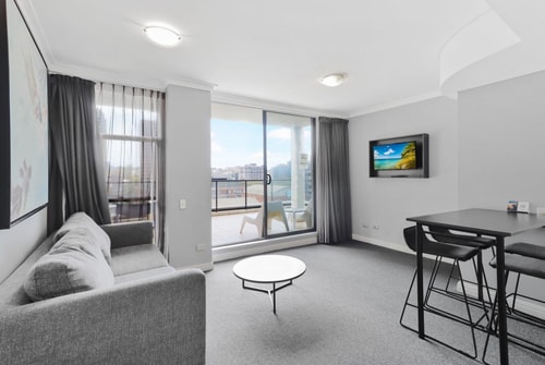 KozyGuru | Haymarket | Best Location + Big Balcony