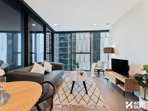 KozyGuru| Melbourne Cozy 1Bed Apt Pool Spa Near QV