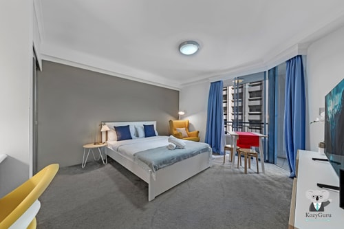 KozyGuru | Haymarket | Best Location Studio