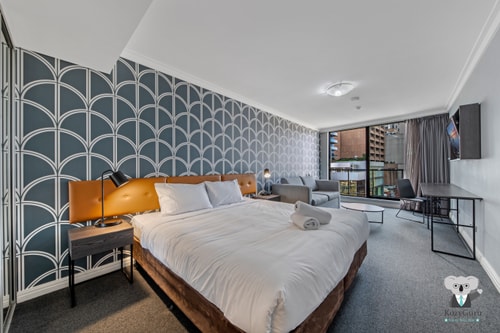 KozyGuru | Sydney CBD Studio | Walk to Chinatown