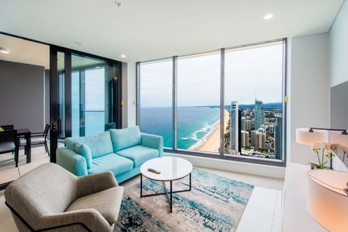 KozyGuru | Surfers Paradise | Sky-High Ocean Stay