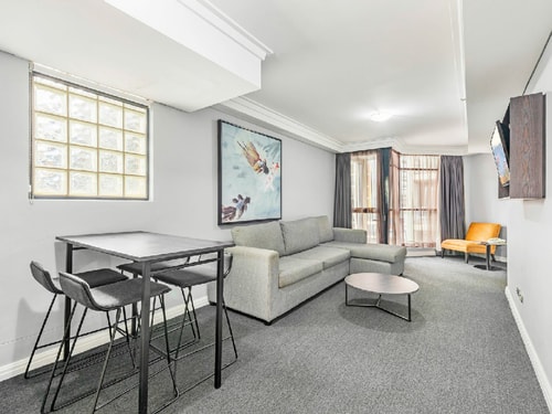 KozyGuru | Sydney CBD | Amazing 1Bed Apt