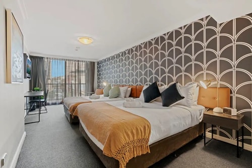 KozyGuru | Sydney CBD | Boutique City 2Bed Studio